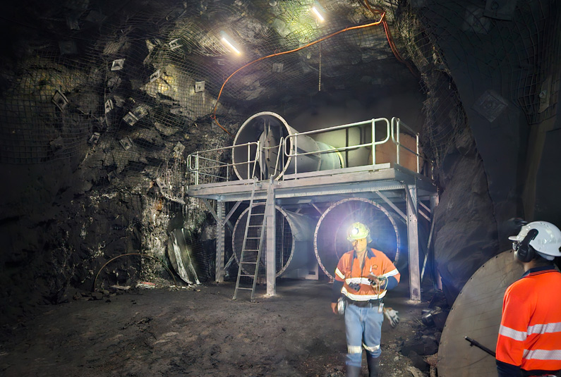 Mine shaft ventilation
